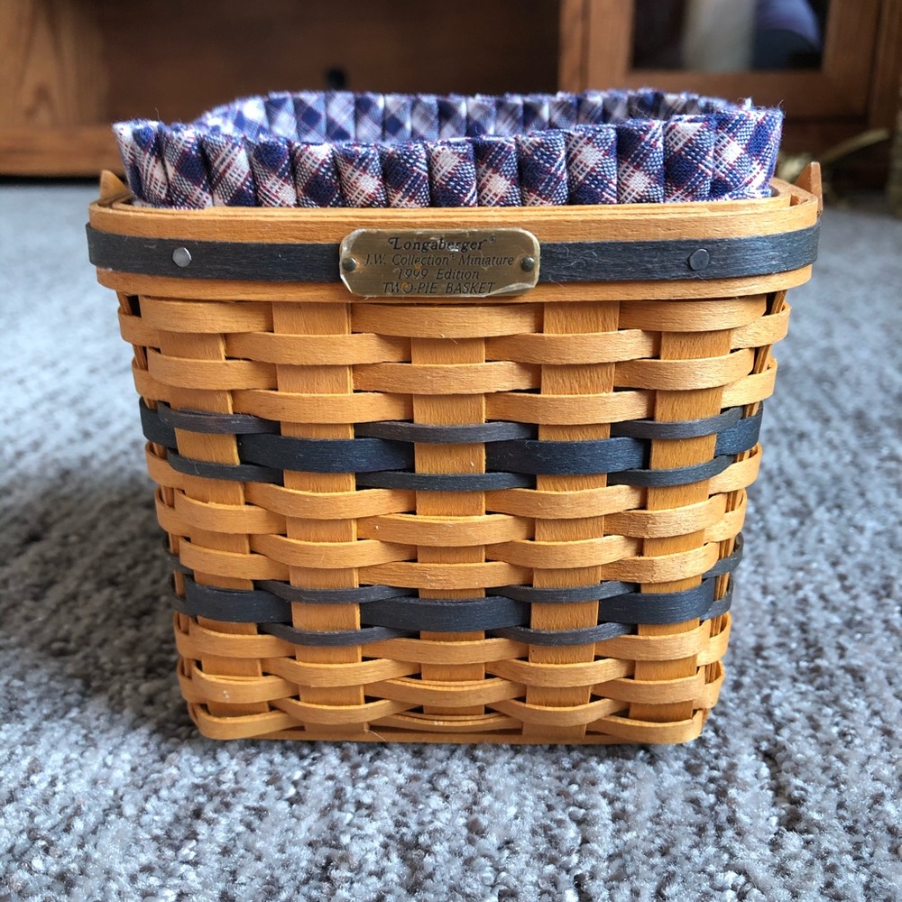 1999 Mini Longaberger Two Pie Basket - Picture 7 of 9